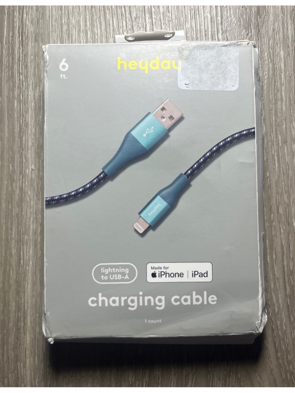 Lightning to USB-A Charging Cable for iPhone and iPad 6 ft Long by heyday NEW